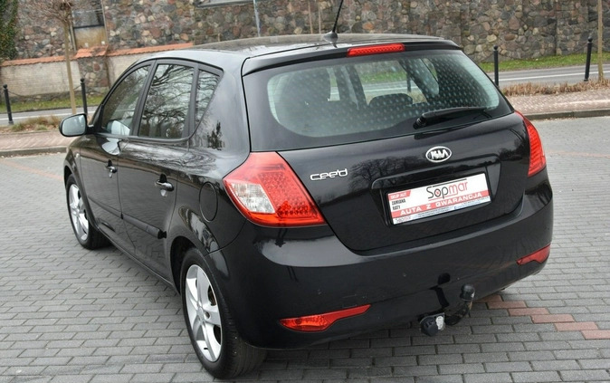 Kia Ceed cena 19900 przebieg: 199000, rok produkcji 2011 z Jordanów małe 211